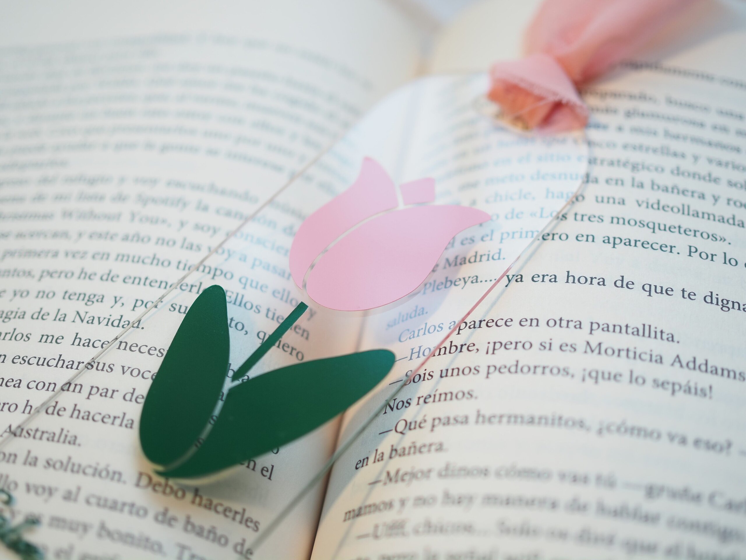 Marcapáginas metacrilato tulipán rosa  (Vinilo) - 2